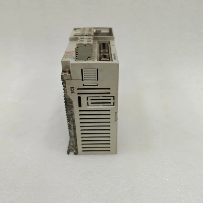 Allen Bradley 2071-AP1 Kinetix 3 Servo Drive | 100W Single Axis AC Servo Drive thumbnail 5